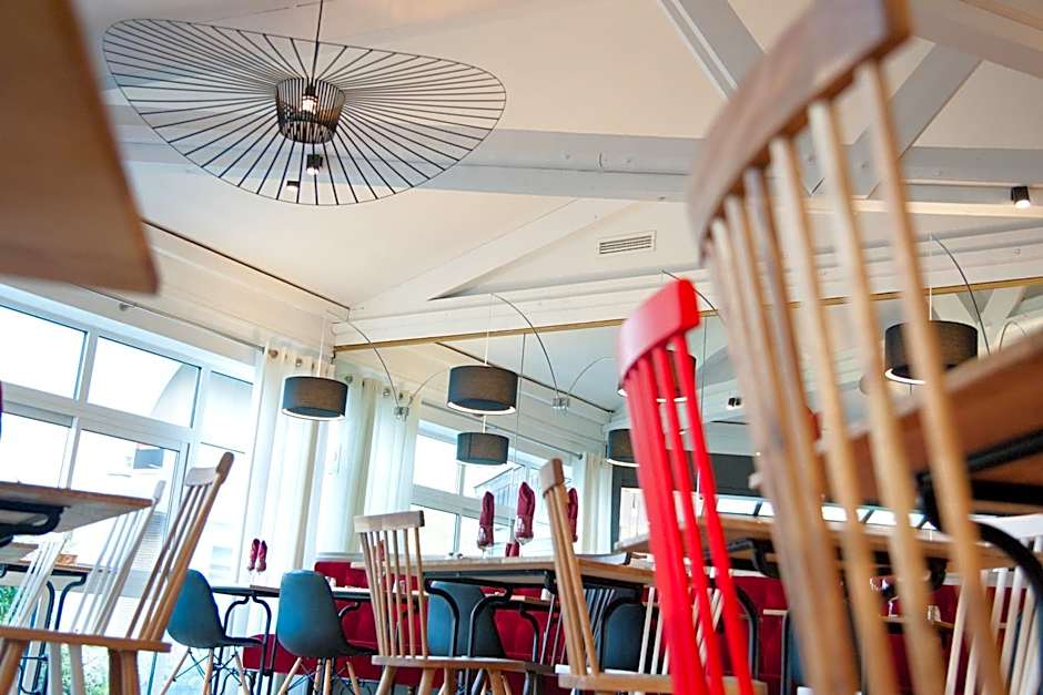 Ibis Saint Étienne - La Terrasse