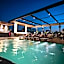 O Monot Luxury Boutique Hotel