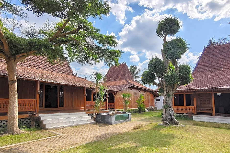 The Lavana Kampoeng Joglo Boutique Hotel and Villa Yogyakarta