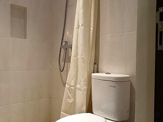 Gelatik B&B - Hostel