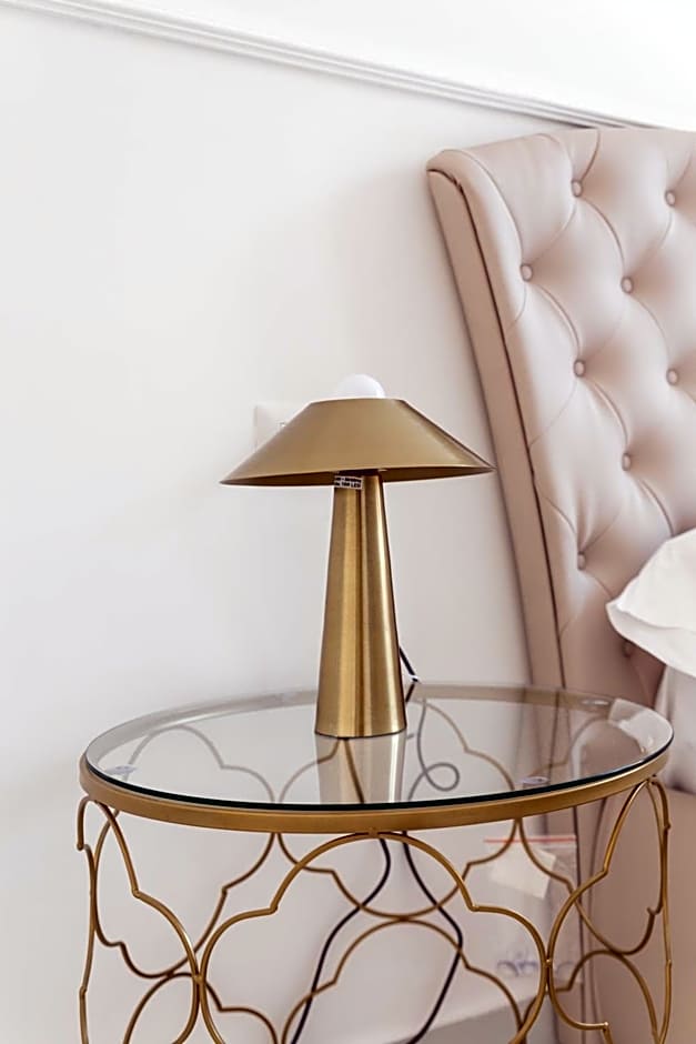 Golden Suites by Dimorra