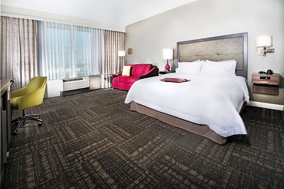 Photo 1 of 2 of 1 King Bed with Sofabed, Mobility Accessible, Bathtub
