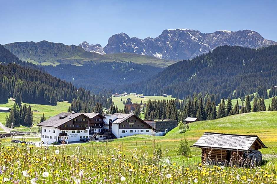 Saltria - your Alpine experience