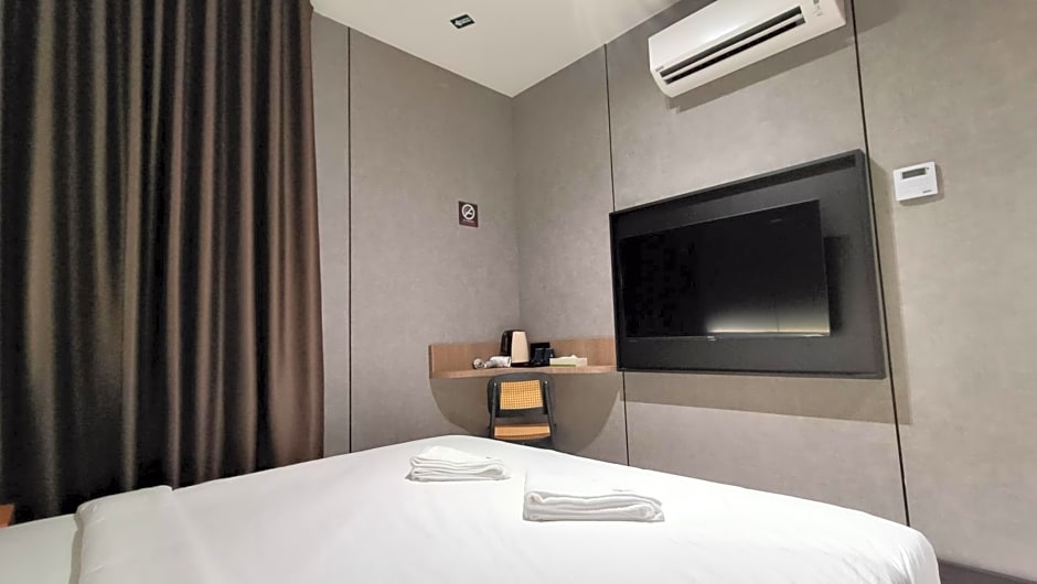 Urban Inn, Serai Wangi