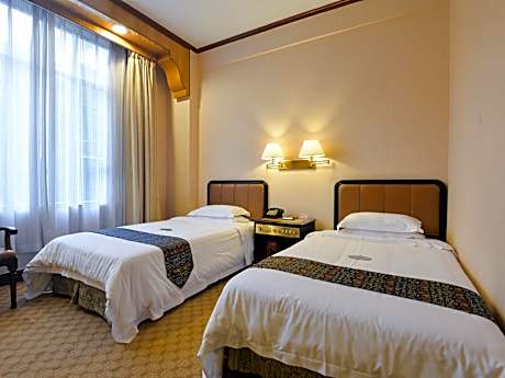 Twin Beds Standard Room
