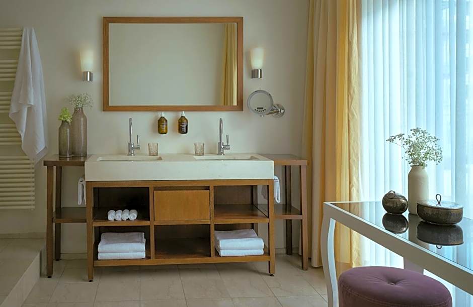 Hotel Alden Splügenschloss Zürich - Leonardo Limited Edition