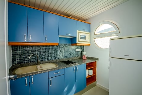 Classic apart.topfloor balcony terrazamar 2 adults