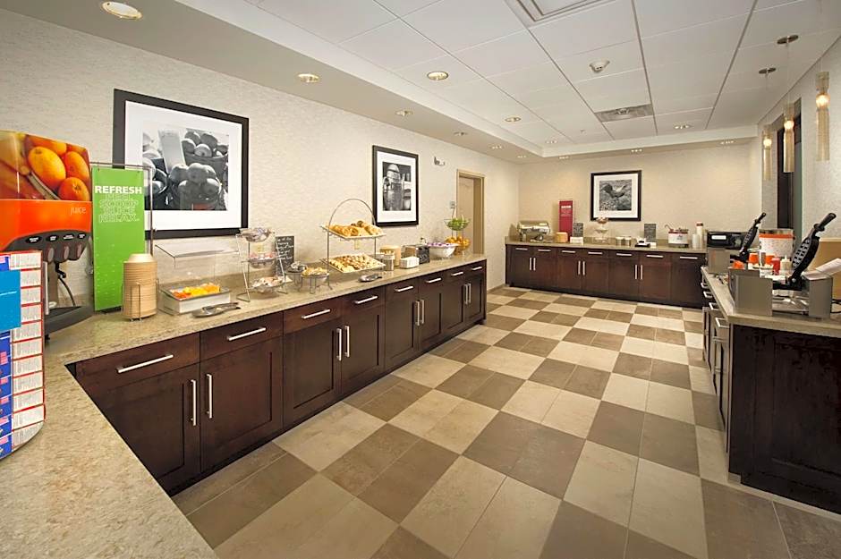 Hampton Inn By Hilton & Suites Syracuse/Carrier Circle