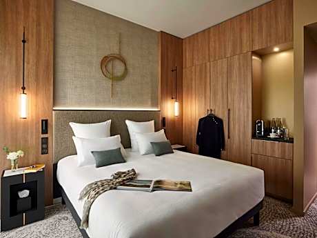 Classic Room with One Double Bed or Two Single Beds