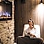 Aparthotel Familiaris - Family Apartments - Pools & Spa in Dolomites