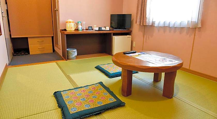 Hotel Palms Tenmonkan