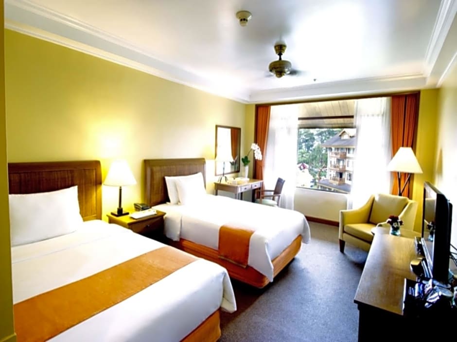 The Manor at Camp John Hay
