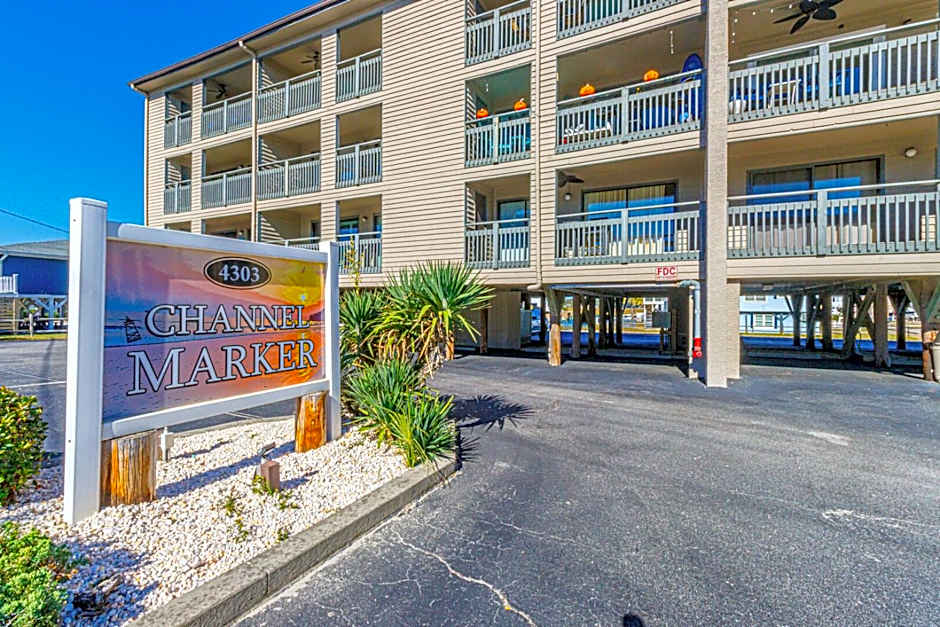 Stunning Ocean View 2-bedroom Suite-Renovated and sleeps 8! Channel Marker E-3