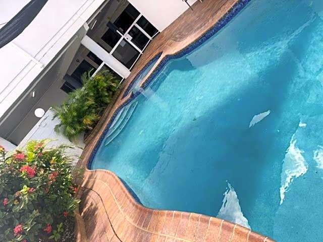 Centrepoint Motor Inn