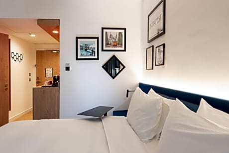 Super King Room