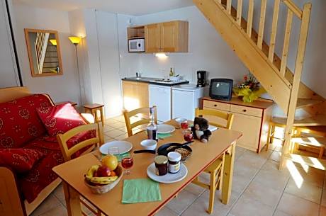 Apartment (6 Adults)