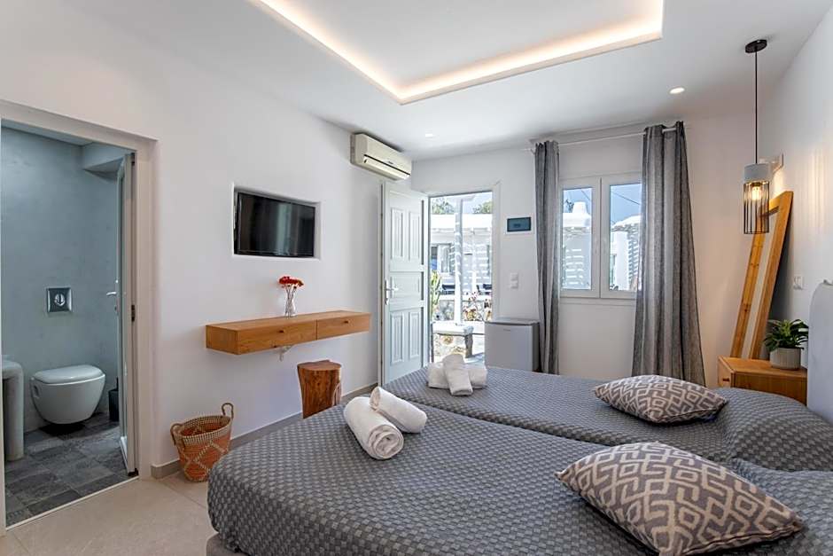 Agia Anna Beachfront Boutique