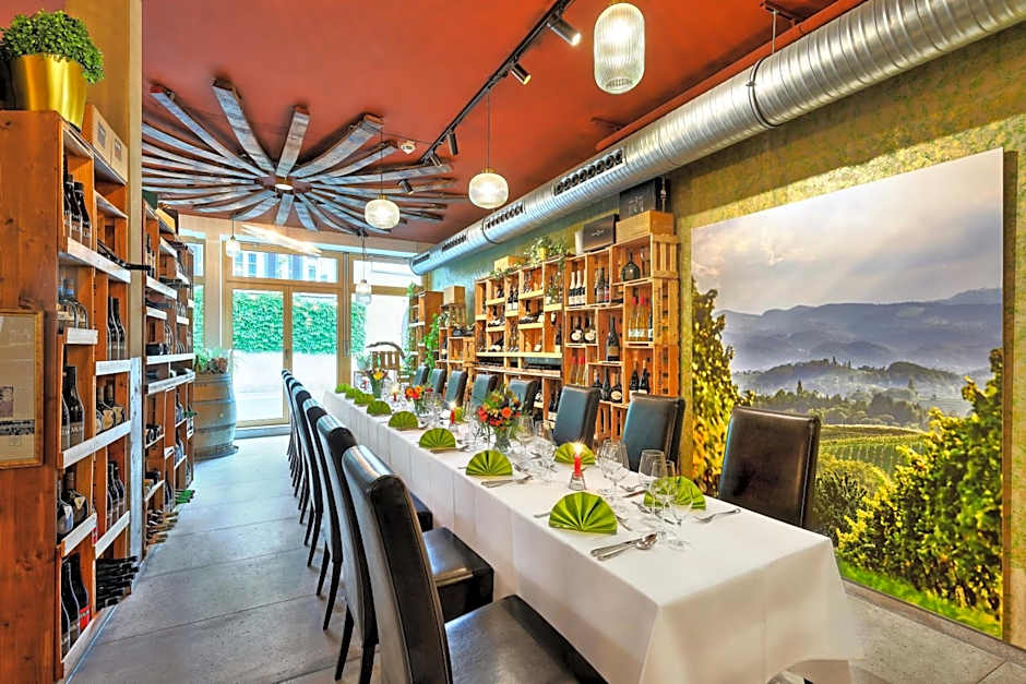 Hotel Müller Café & Wein - Mondholzhotel