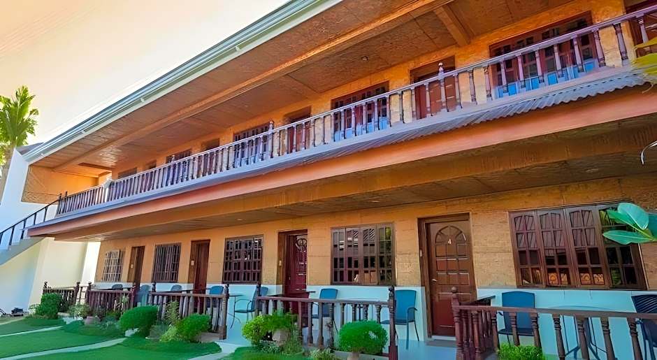 Coucou Bar Hotel and Restaurant