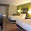 Comfort Inn & Suites Maumee