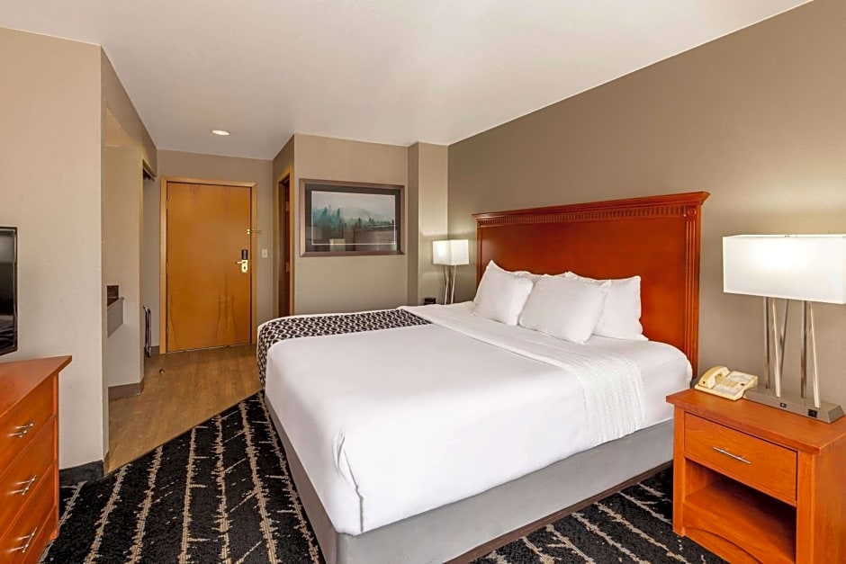 La Quinta Inn & Suites by Wyndham Vancouver