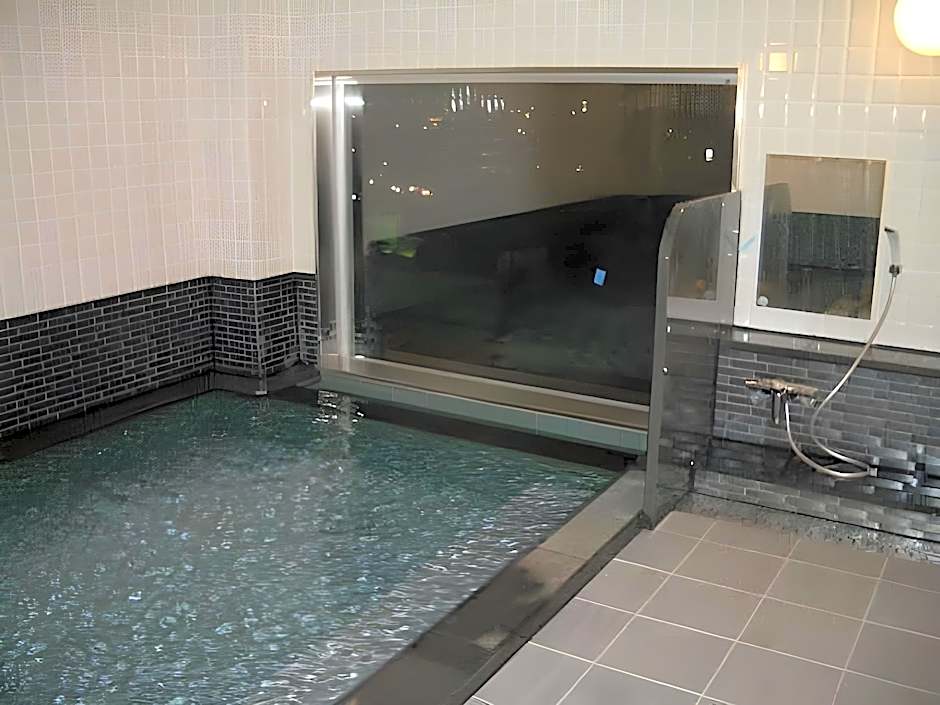 Hotel Route-Inn Fukaya Ekimae