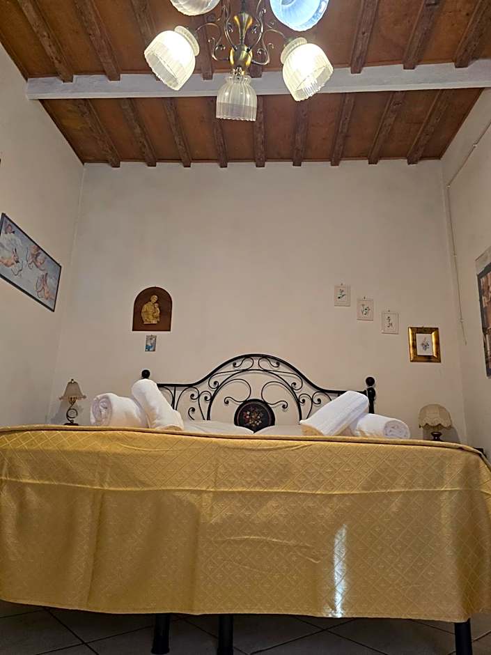 Due Borghi Guest House