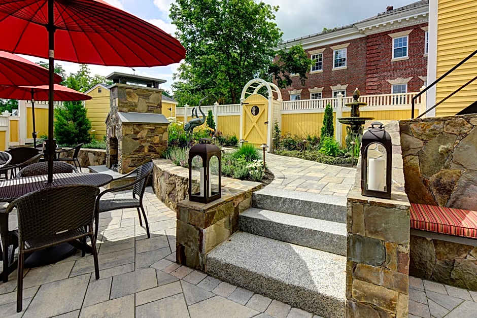 Inn by the Bandstand a Boutique Hotel