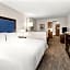 Holiday Inn Express & Suites Wilmington-Newark