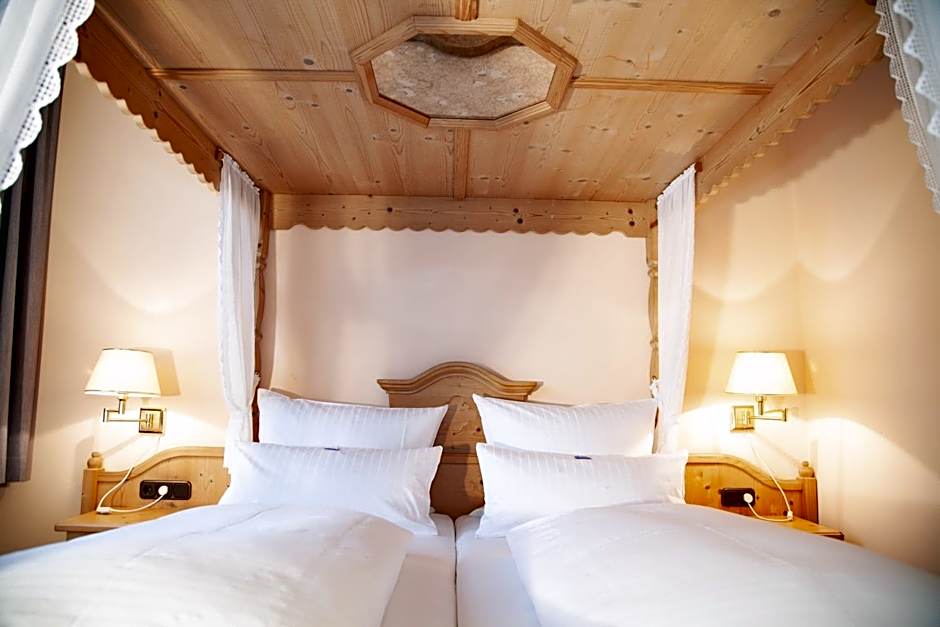 Hotel Lonac