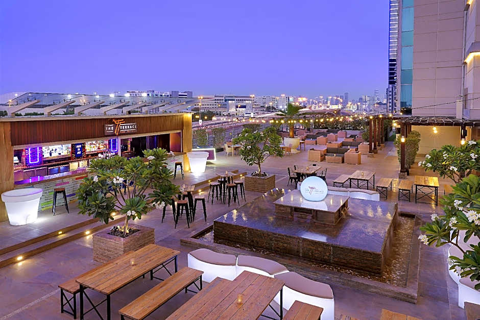 Radisson Blu Hotel, Dubai Barsha Heights