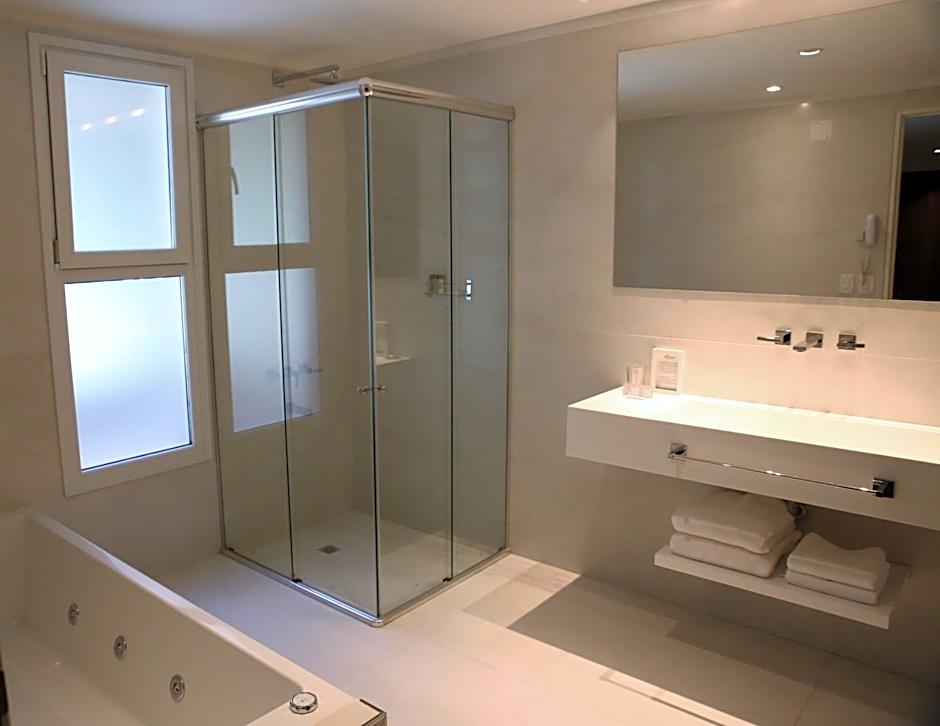 Ilum Experience Home