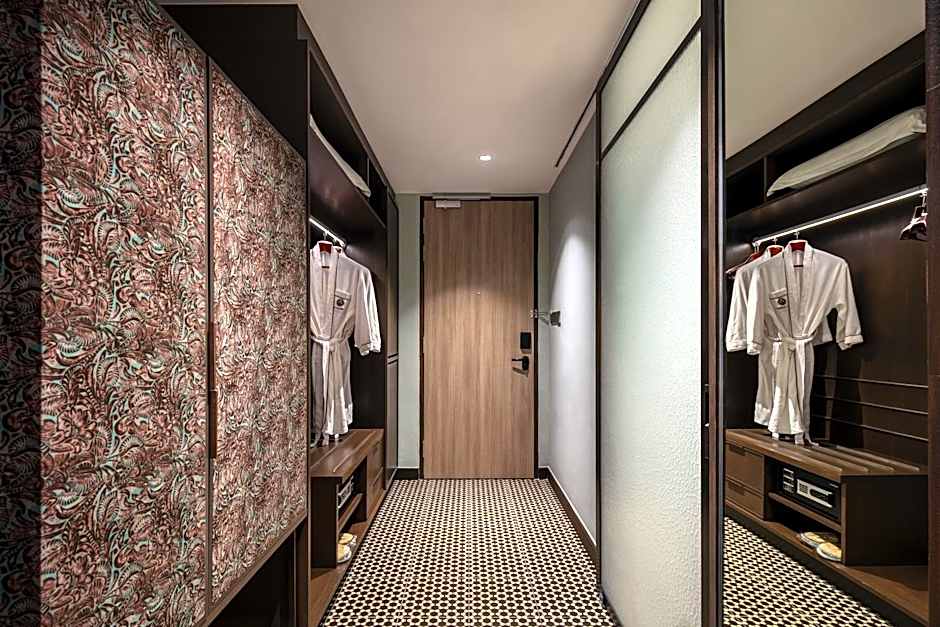 The George Penang by The Crest Collection