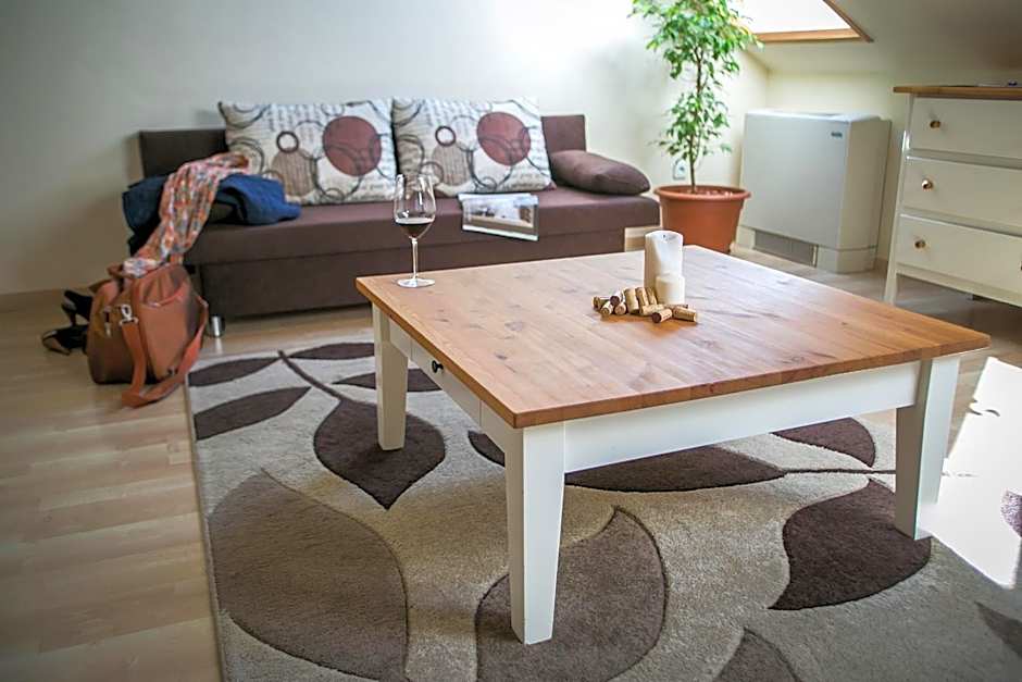 Imola Udvarház Dessert Hotel