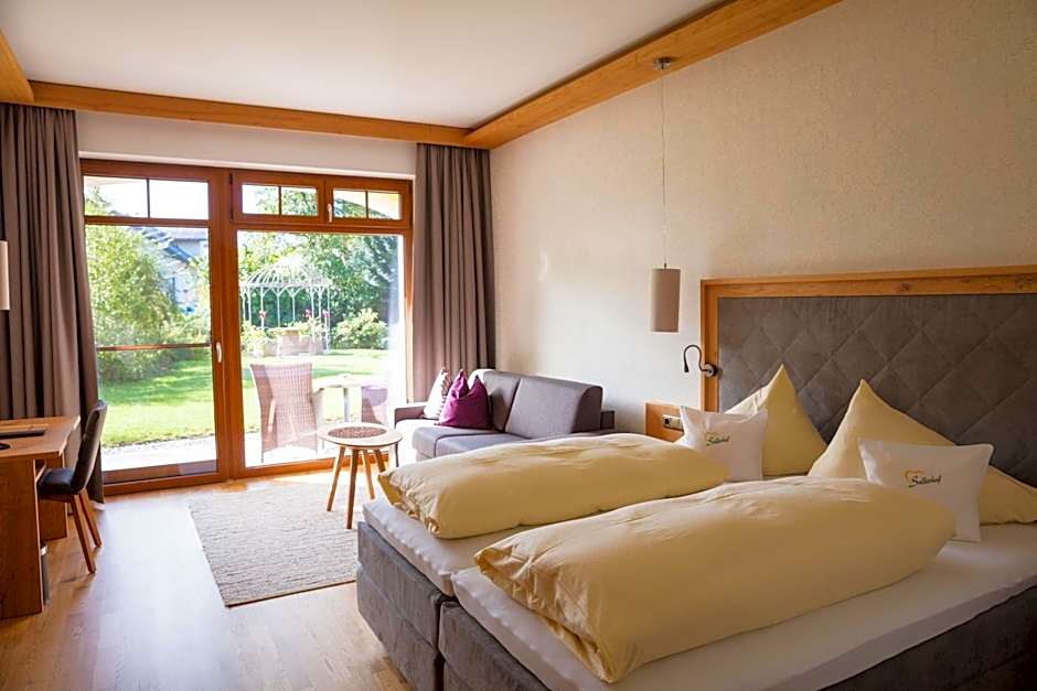 Garten - Hotel Sallerhof