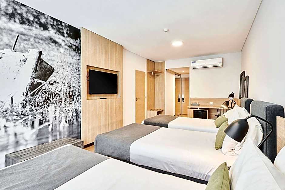 Dazzler by Wyndham Rosario