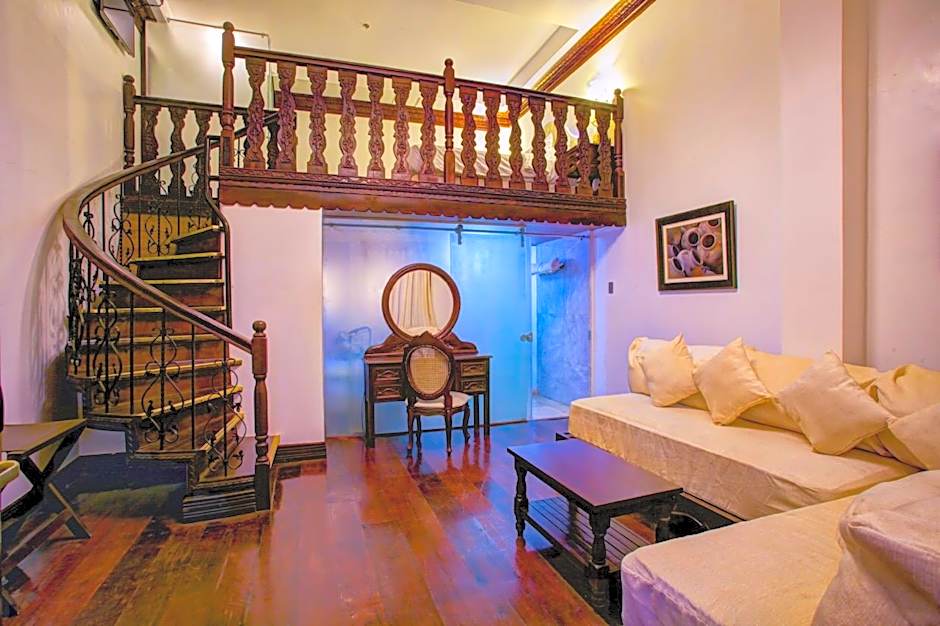 Photo 1 of 7 of Loft Suite