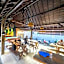 Tropical Canggu Hostel