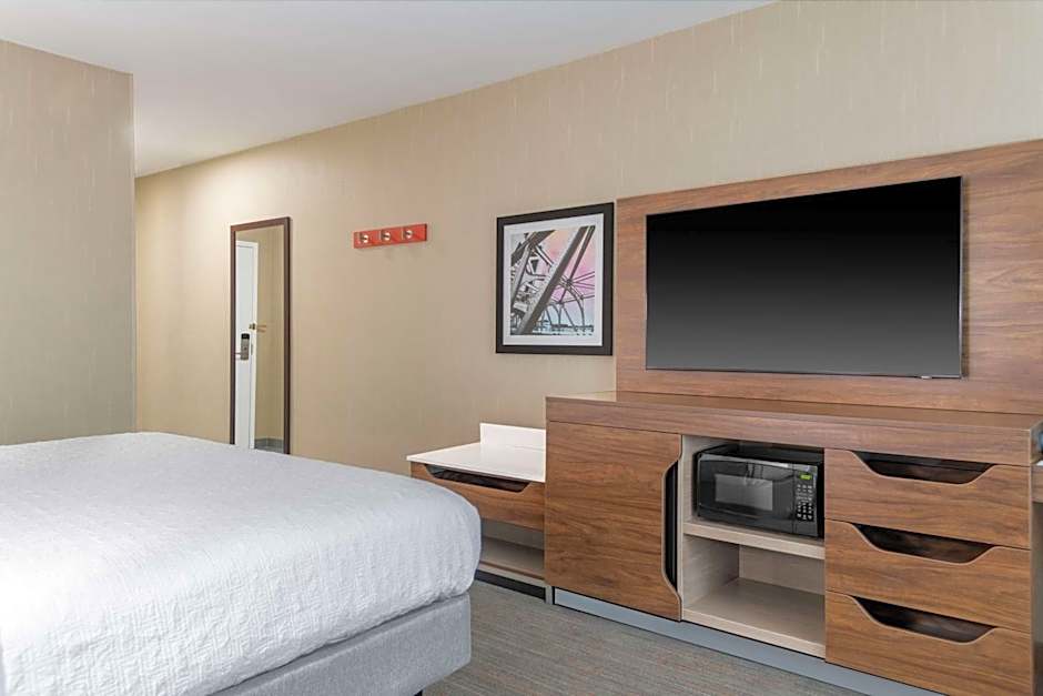 Hampton Inn By Hilton & Suites Sacramento - Cal Expo