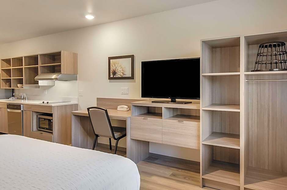 WoodSpring Suites Tacoma - Lakewood