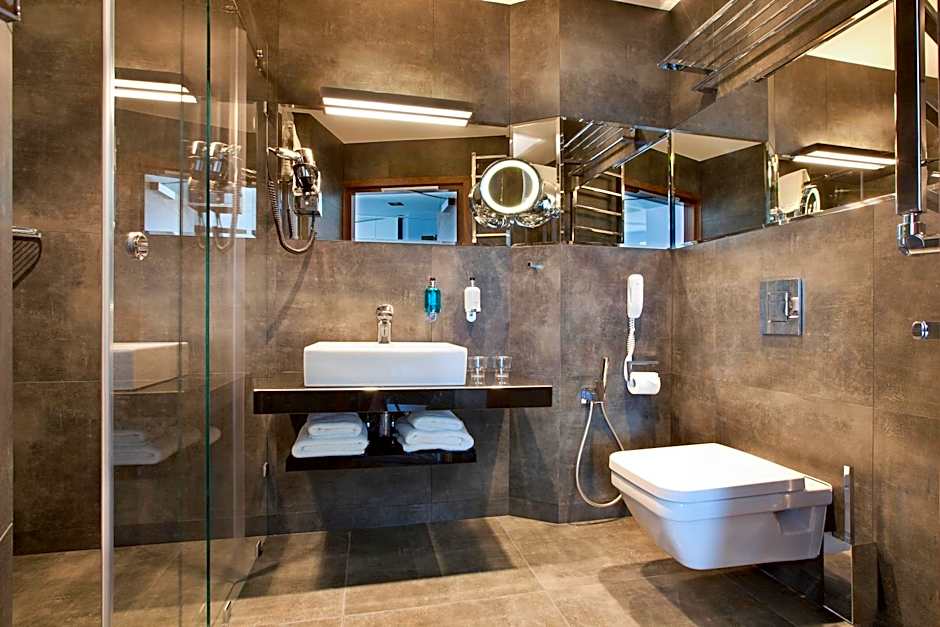 Bayjonn Boutique Hotel