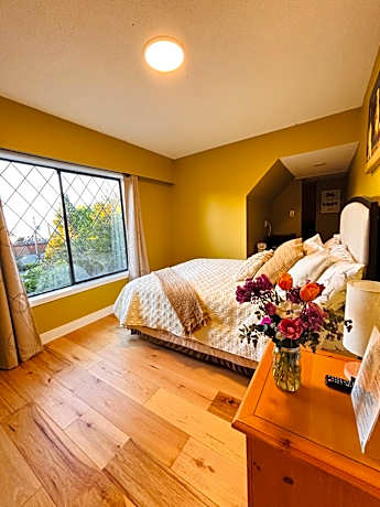 Oceanside Manor - Ocean View