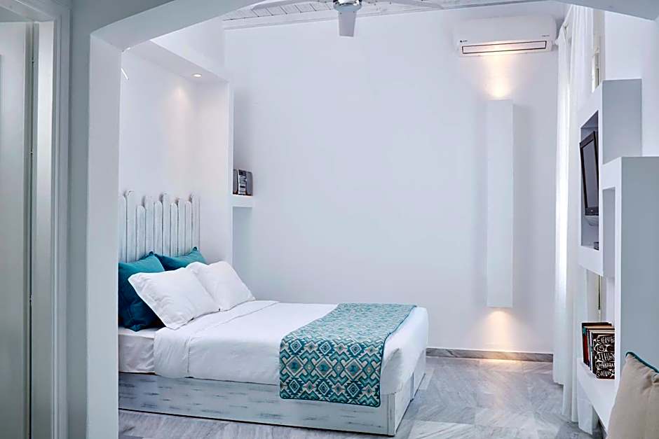 Mykonos Town Suites