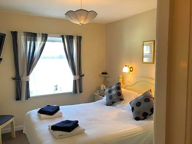 Caledonia Guest House