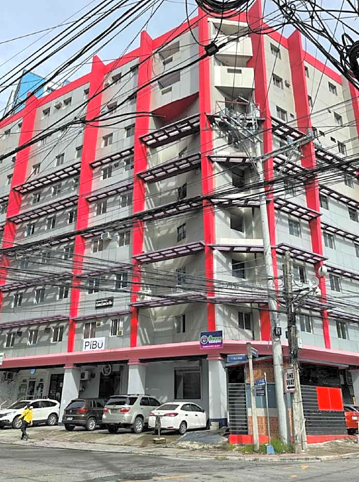 OYO 809 Crowne One Condo