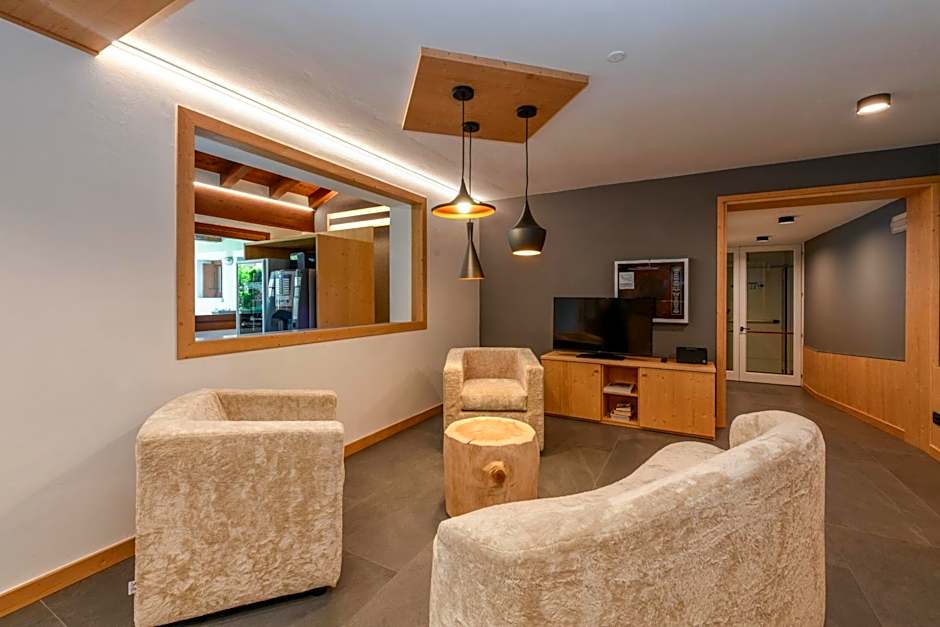 Residence Rta La Rosa delle Dolomiti