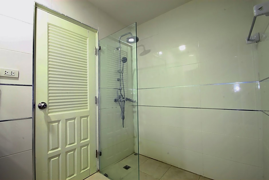 Eastiny Residence Hotel