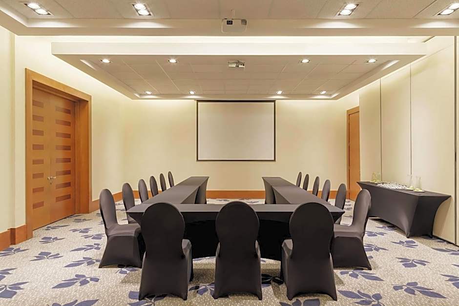 Sheraton Miramar Hotel & Convention Center