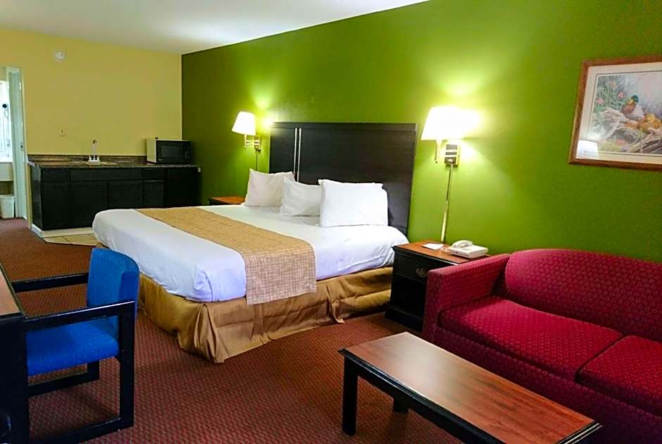 Travelodge by Wyndham Knoxville East