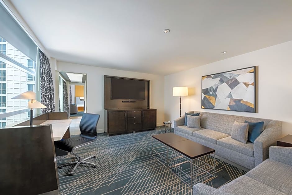 Sofitel Chicago Magnificent Mile